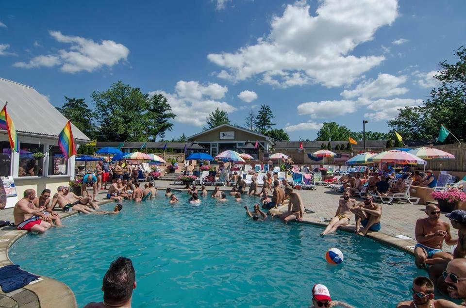 The Raven Resort New Hope Bagian luar foto